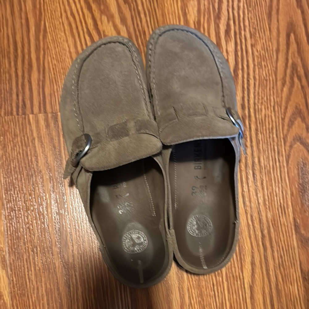 Birkenstock Buckley Suede Clogs - 39